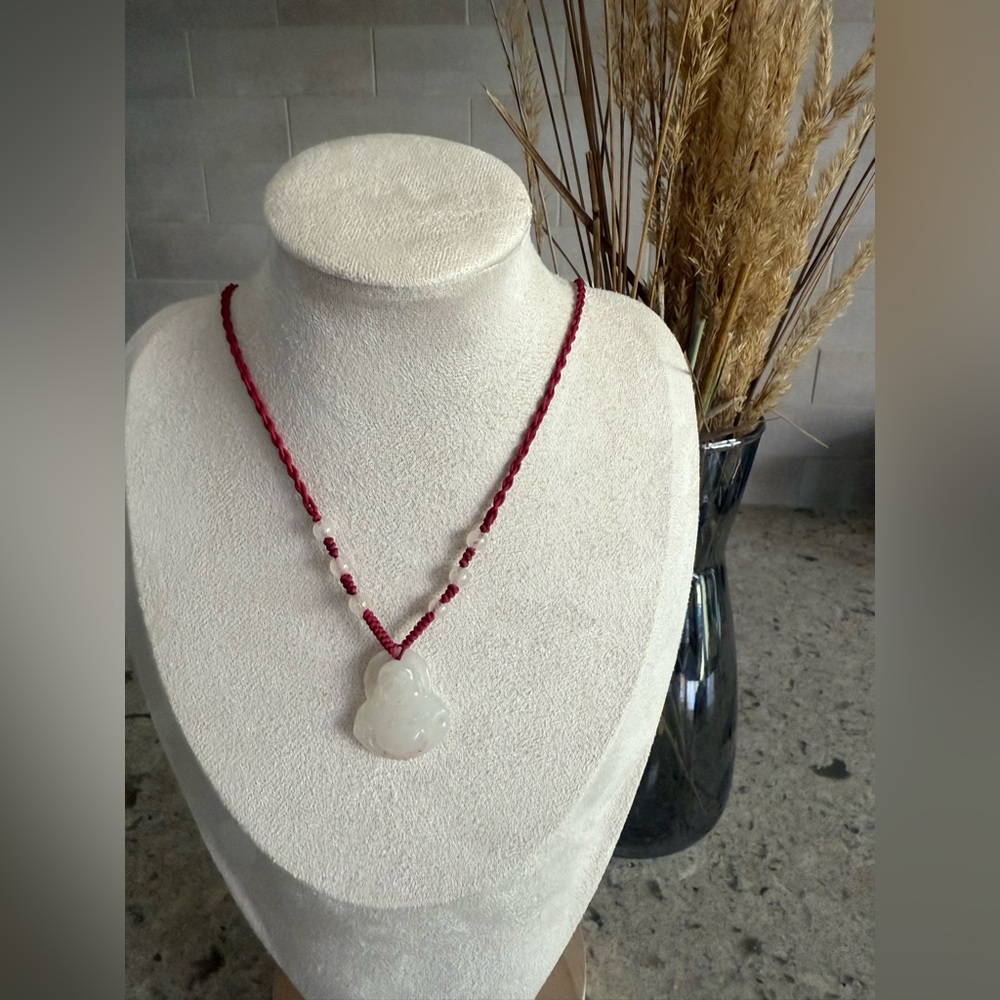 Elegant white Jade Buddha Pendant Necklace